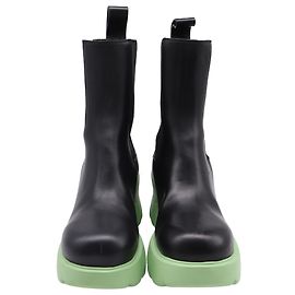 Stivaletti Flash Bottega Veneta in pelle nera e verde