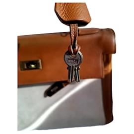 Borsa Hermès Kelly in pelle e tela