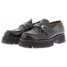 Mocassini Gucci in pelle nera taglia 39