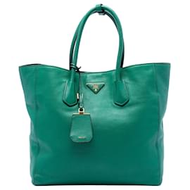 Prada Open Convertible Tote aus grünem Vitello Daino