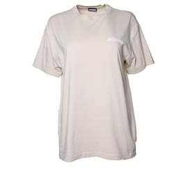 Jacquemus, la camiseta Jacquemus en beige