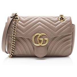 Borsa a patta media Gucci Matelasse Leather GG Marmont