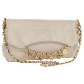 Chanel Chocolate Bar Accordion Reissue Flap Quilted Lambskin Medium