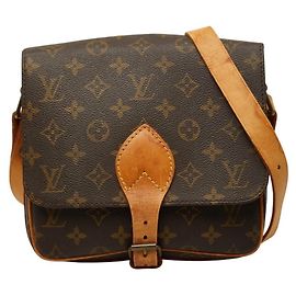 Borsa a tracolla Louis Vuitton Monogram Cartouchiere MM