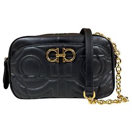 Bolso de hombro Salvatore Ferragamo Gancini