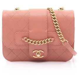Borsa a tracolla Chanel Matelassé in pelle rosa