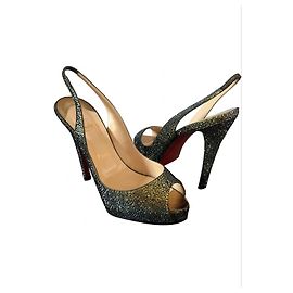 Christian Louboutin Décolleté Numéro Privé con Cristalli