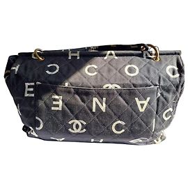Borsa Tote Chanel in Tela Stampata Logo