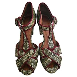Sandalias Chie Mihara Estampado Floral