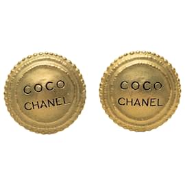Orecchini Chanel Gold Gold Plated Coco Round Clip On