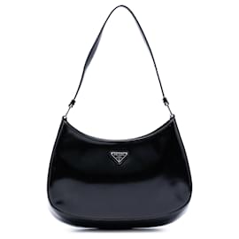 Borsa a tracolla Prada Cleo in pelle Spazzolato nera