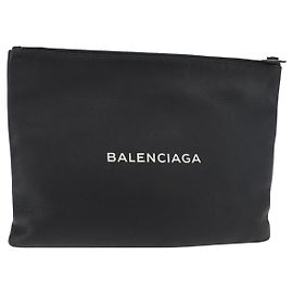 Borsa Clutch BALENCIAGA Everyday in pelle nera con dettagli argento 485110 Auth BA12823A