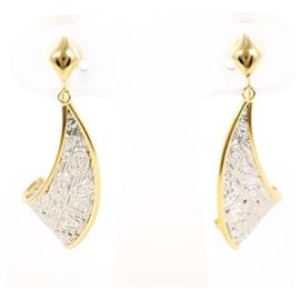 Autre Marque Clip-Ohrringe aus PT900-Platin und 18K Gelbgold