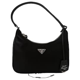 Prada Re-Edition 2005 Borsa in Nylon Nero