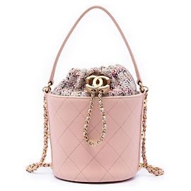 Bolsa Bucket Chanel Pink Small CC em couro de vitelo e tweed