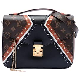 Louis Vuitton Pochette Metis Brogue Monogram Marrone