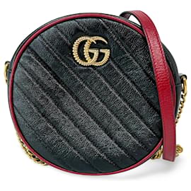Gucci GG Marmont Round Matelasse Leather medium