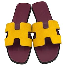 Sandali Hermès Oran in scamosciato - Giallo Topaze