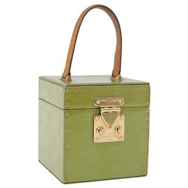 LOUIS VUITTON Vernis Bleecker Cosmetic Pouch Baby Blue M91003 Auth BA12747
