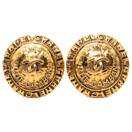 Chanel Gold CC vergoldete Rue Cambon runde Clip-Ohrringe