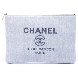 Clutch Chanel Blue Large Canvas Deauville O Case