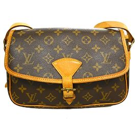 Louis Vuitton Sologne Monogram Canvas