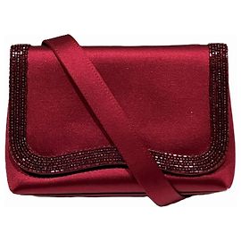 Borsa a tracolla Chanel in raso bordeaux e strass