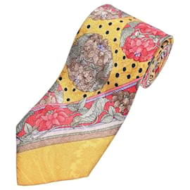 Leonard Cravatta in seta stampa floreale gialla