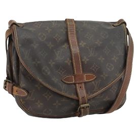 LOUIS VUITTON Monogram Saumur 30 Schultertasche M42256 LV Auth 180794