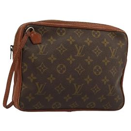 LOUIS VUITTON Pochette Sports Clutch Bag Monogram N0.183 LV Auth 180407