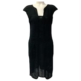 Vestido Chanel negro de manga corta en algodón texturizado