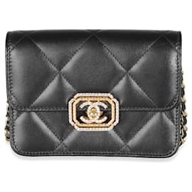Mini borsa flap Chanel in pelle di vitello trapuntata nera e strass