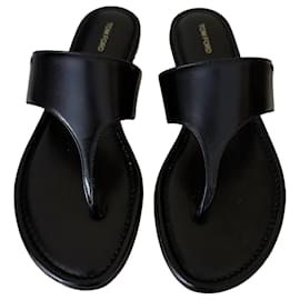 Tom Ford Leder-Sandalen mit Riemchen, Schwarz