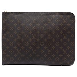 Louis Vuitton Marron Monogram Poche Documents Portfolio