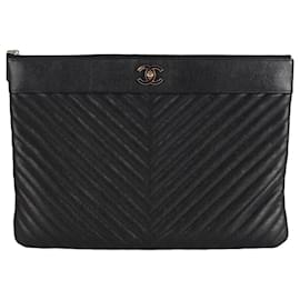 Chanel Clutch Mademoiselle CC Gold