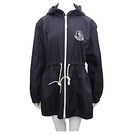 Chaqueta cortavientos con capucha y cremallera - Moncler