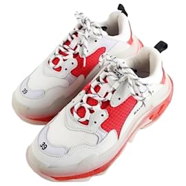 Triple Red - Balenciaga