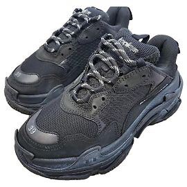 Balenciaga Triple Dirty Black