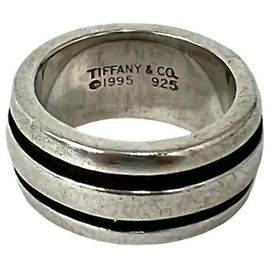 Anello a fascia a doppia linea scanalata Tiffany & Co.