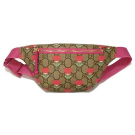 Marsupio Gucci GG Supreme stampa floreale