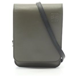 Borsa a tracolla piatta con soffietto Loewe
