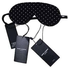 Saint Laurent, mascherina per dormire in scamosciato con borchie