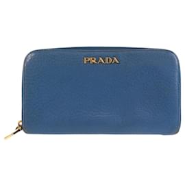 Portafoglio lungo in pelle blu Prada