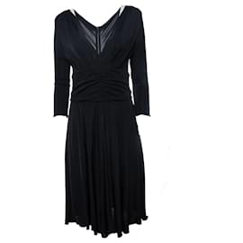 Dolce & Gabbana, robe noire à col en V