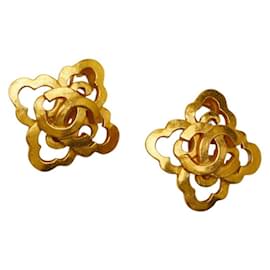 Brincos de clip Chanel Vintage Coco Mark