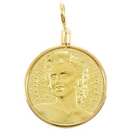 Autre Marque Pendente in oro giallo 18K