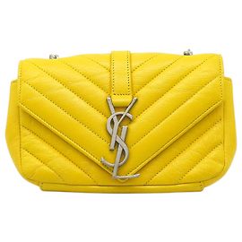 Borsa Classic Chain in pelle di vitello Baby Chevron Monogram giallo Saint Laurent