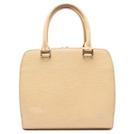 Louis Vuitton Beige Epi Pont Neuf PM