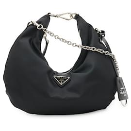 Bolso de Hombro Prada Triangle Chain
