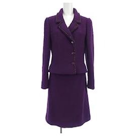 Traje Chanel